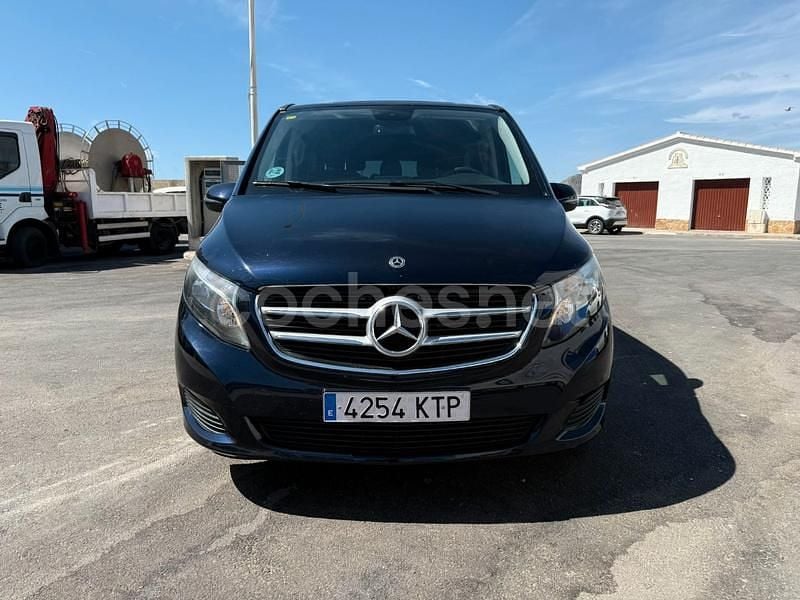 Usado Mercedes V220 Avantgarde 163 CV (119 kW) 2019 Azul Monovolumen