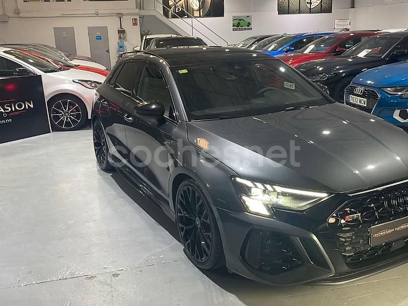 Gris / plata Usado 2022 Audi RS3 Sportback Utilitario | 54.990 € (Buen precio) - Imagen 1/4