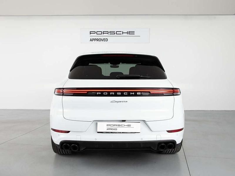 Usado Porsche Cayenne 470 CV (345 kW) 2025 Blanco SUV