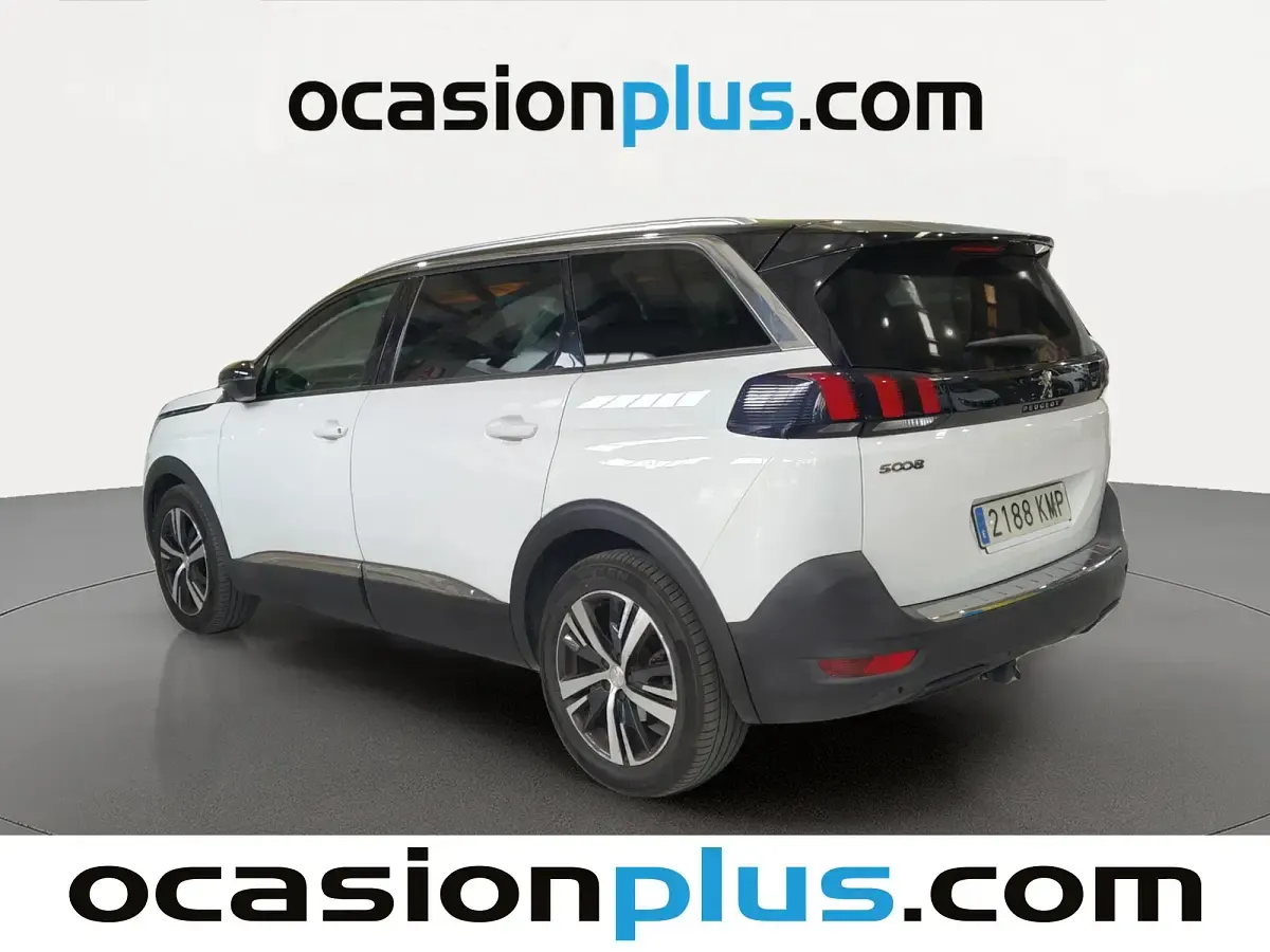 Usado Peugeot 5008 Allure 131 HP (96 kW) 2018 Branco SUV
