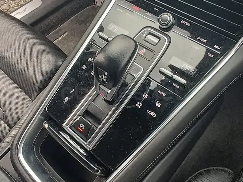Usado Porsche Panamera 4S 422 CV (310 kW) 2017 Negro Berlina