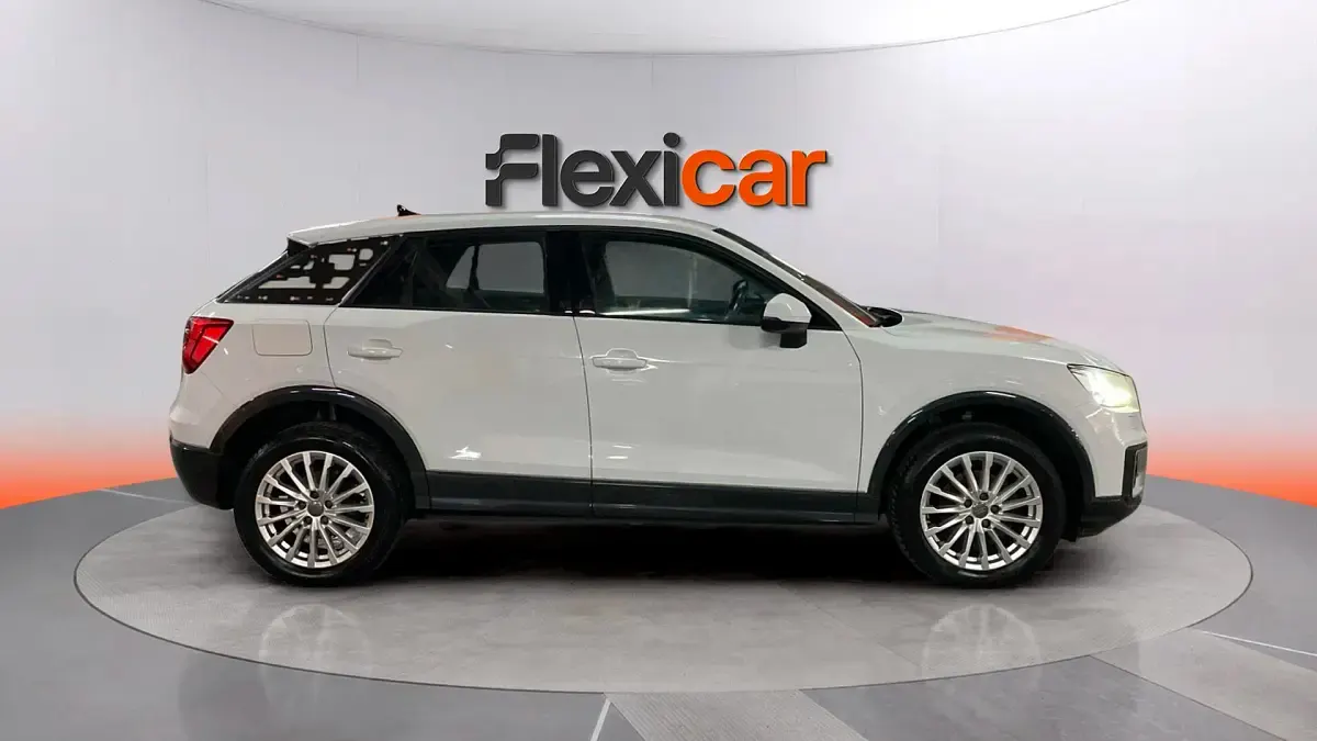 Usado Audi Q2 Design 116 CV (85 kW) 2019 Blanco SUV