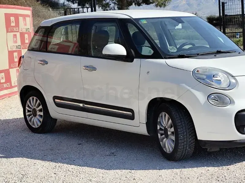 Usado Fiat 500L 85 CV (62 kW) 2014 Blanco Monovolumen