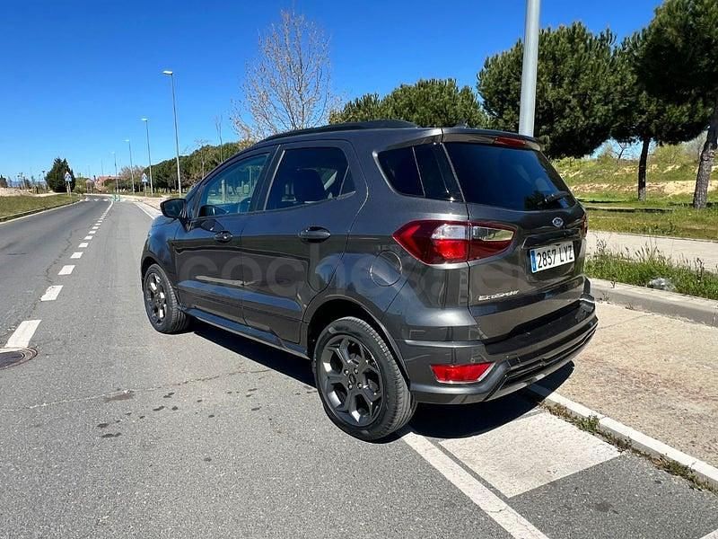 Usado Ford Ecosport ST-Line 125 CV (91 kW) 2022 Gris / plata SUV
