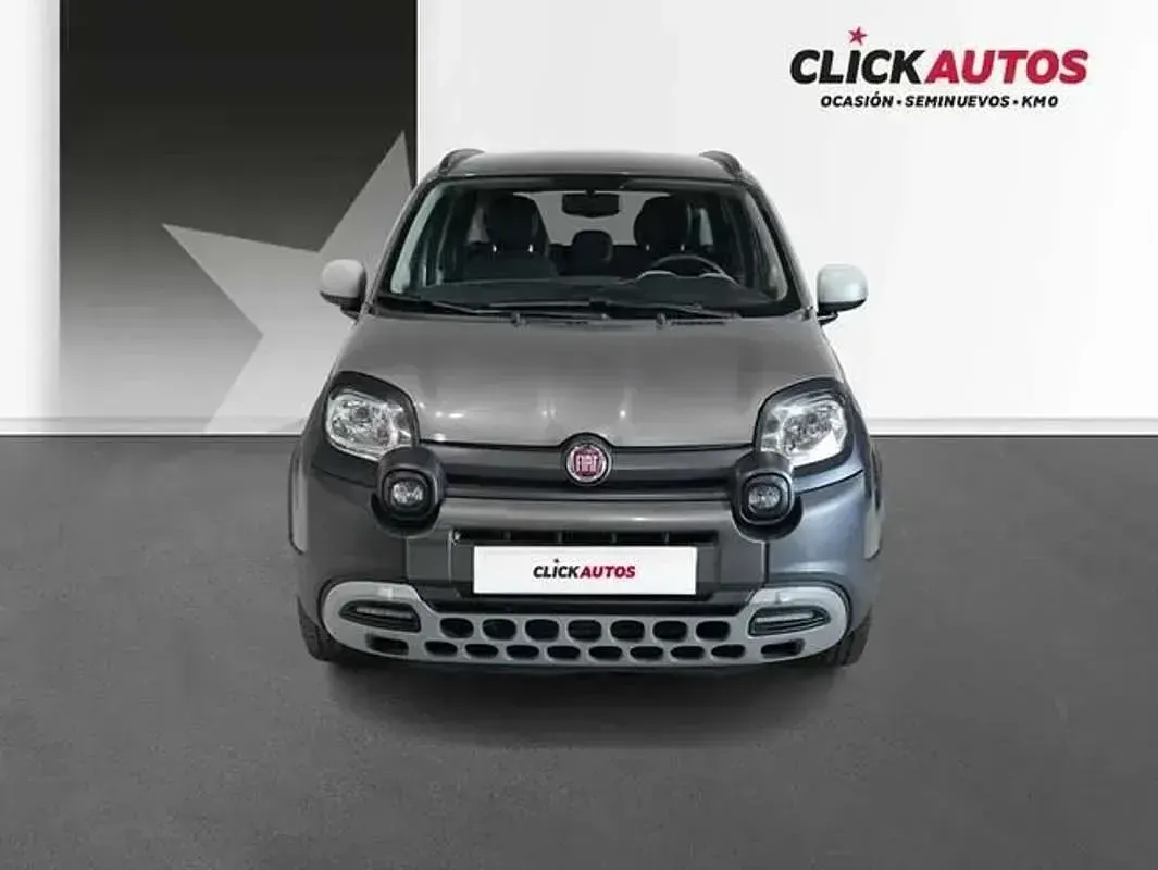 Usado Fiat Panda Garmin 71 CV (52 kW) 2023 Gris Utilitario