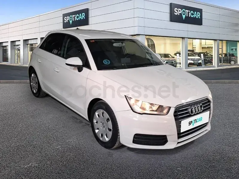 Usado Audi A1 Sportback 90 CV (66 kW) 2016 Blanco Utilitario