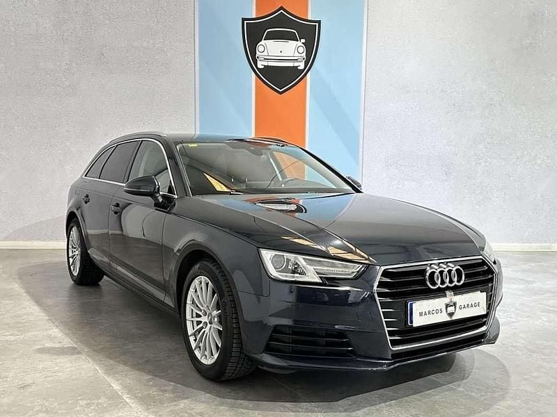 Occasion Audi A4 Advanced 150 PK (110 kW) 2017 Blauw Stationwagen