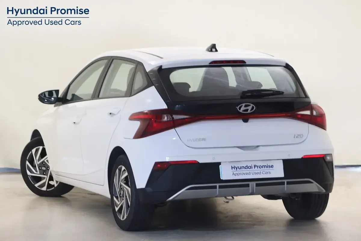 Usado Hyundai i20 99 CV (72 kW) 2024 Utilitario