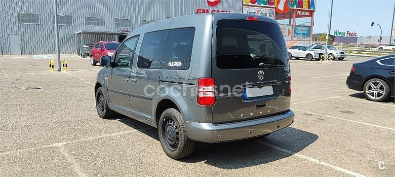 Usado VW Caddy Comfortline 102 CV (75 kW) 2011 Azul Monovolumen