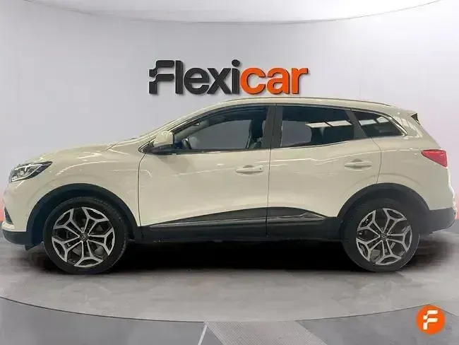 Usado Renault Kadjar Techno 140 CV (102 kW) 2022 Blanco SUV