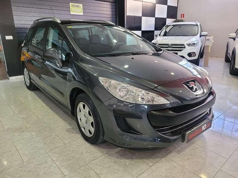 Usado Peugeot 308 SW 90 CV (66 kW) 2008 Gris Familiar