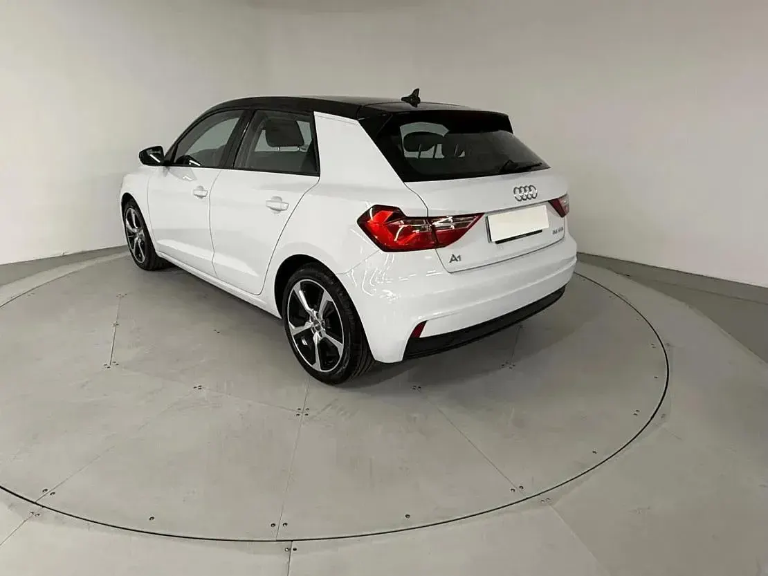 Usado Audi A1 Sportback Advanced Plus 150 CV (110 kW) 2020 Blanco Utilitario