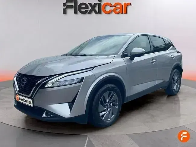 Usado Nissan Qashqai Acenta 158 CV (116 kW) 2023 Gris SUV