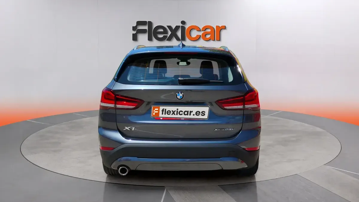 Usado BMW X1 220 CV (161 kW) 2021 Gris SUV