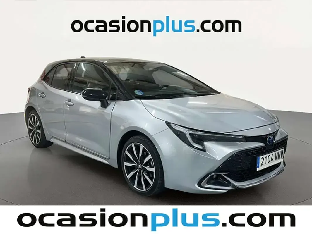 Usado Toyota Corolla Edition 140 CV (102 kW) 2024 Plateado Utilitario