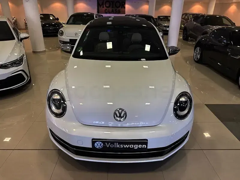 Usado VW Beetle R-line 150 CV (110 kW) 2015 Blanco Utilitario