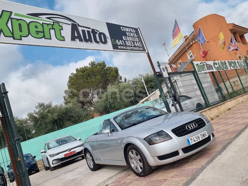 Gris / plata Usado 2005 Audi TT Roadster Descapotable | 5500 € (Buen precio) - Imagen 1/4
