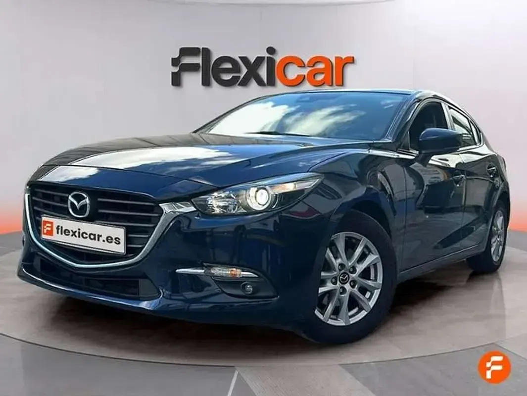 Usado Mazda 3 Luxury 105 CV (77 kW) 2017 Azul Utilitario