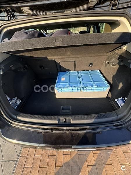 Usado VW Golf VII Advance 116 CV (85 kW) 2017 Negro Berlina