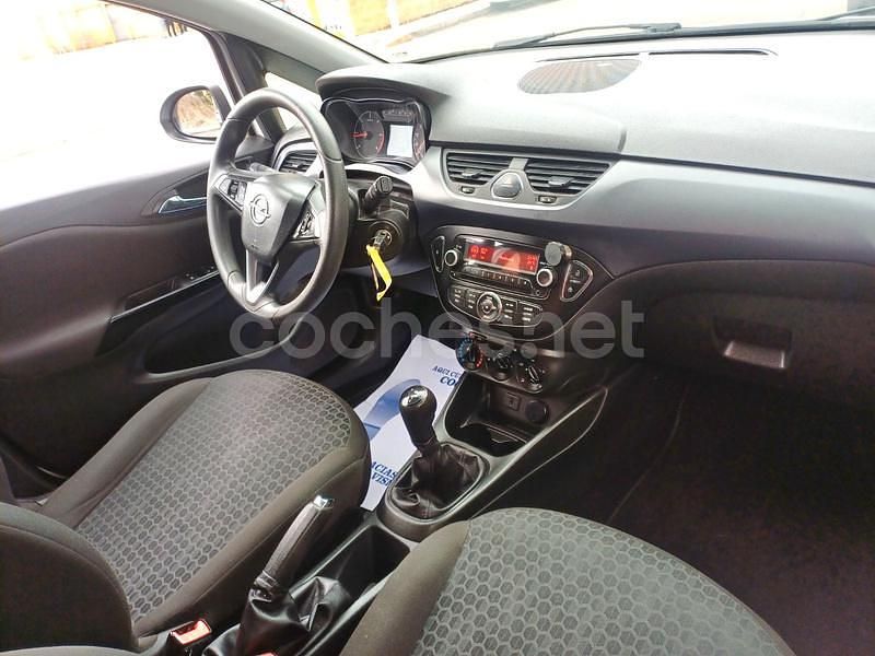 Usado Opel Corsa Expression 75 CV (55 kW) 2017 Blanco Berlina