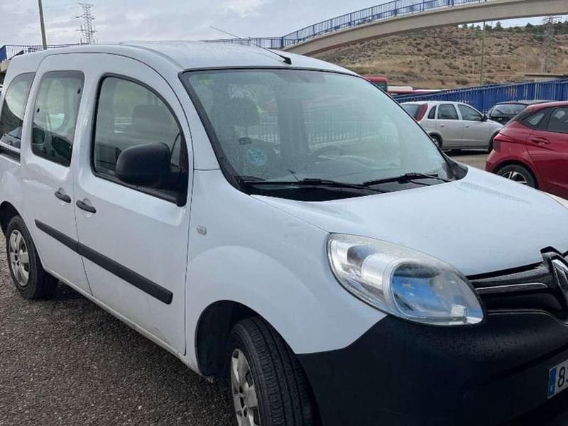 Usado Renault Kangoo 90 CV (66 kW) 2018 Blanco Monovolumen