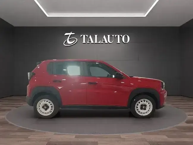 Nuevo Fiat Grande Panda Red 82 kW (112 CV) 2025 Rojo Utilitario