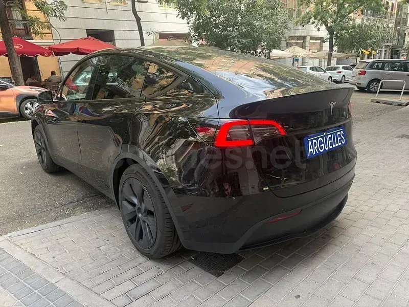 Usado Tesla Model Y 219 kW (299 CV) 2025 Eléctrico SUV