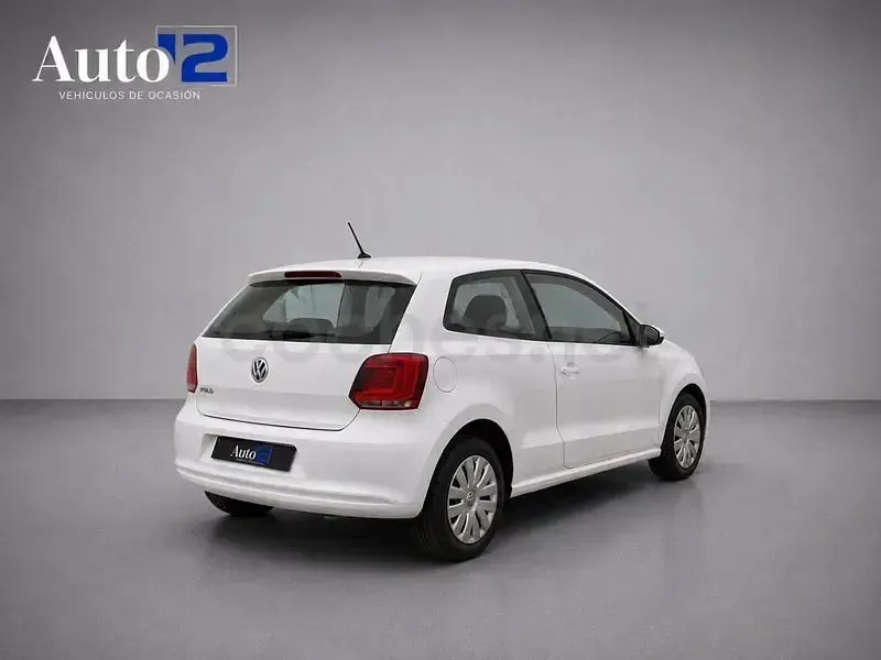 Usado VW Polo Advance 70 CV (51 kW) 2013 Blanco Utilitario