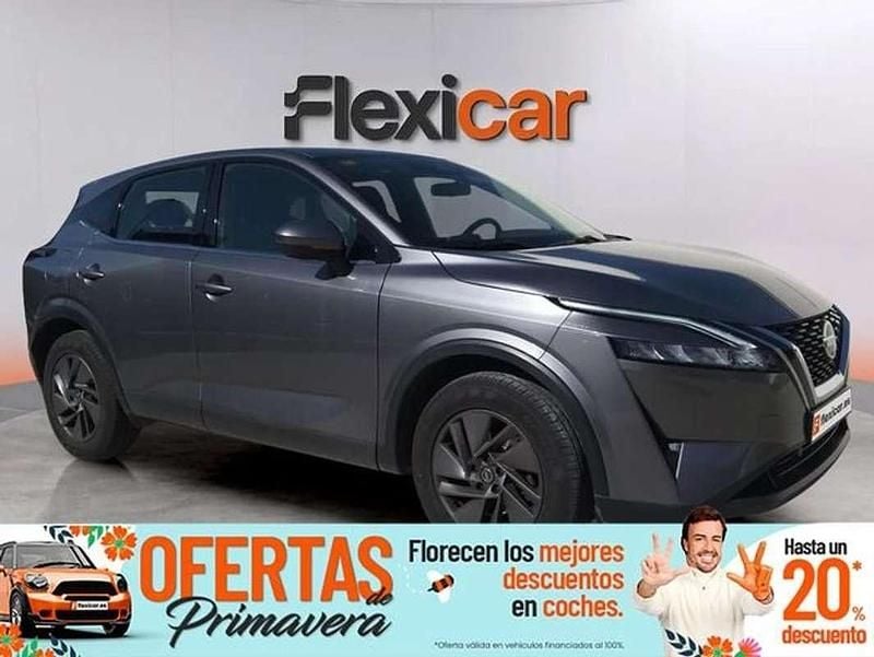 Usado Nissan Qashqai Acenta 158 CV (116 kW) 2021 Gris SUV