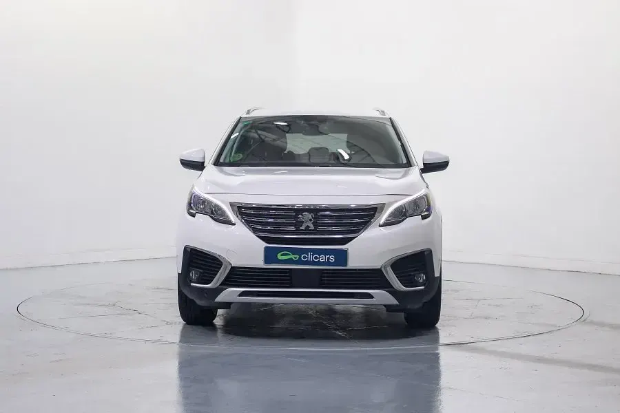Usado Peugeot 5008 Allure 120 CV (88 kW) 2017 SUV
