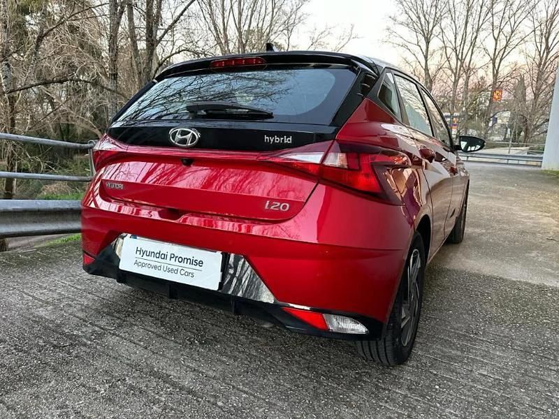 Nuevo Hyundai i20 100 CV (73 kW) 2025 Granate Utilitario