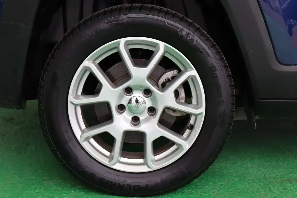 Usado Jeep Renegade Limited 190 CV (139 kW) 2021 Azul SUV