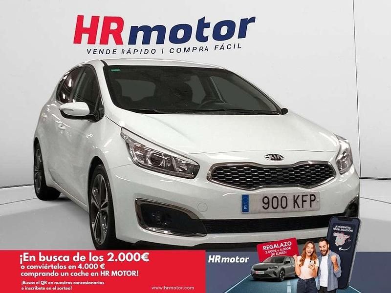 Blanco Usado 2017 Kia Ceed Utilitario | 11.949 € (Precio justo) - Imagen 1/4