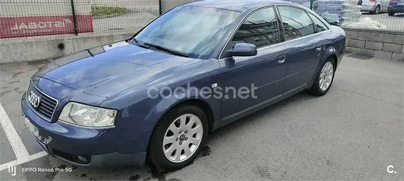 Usado Audi A6 163 CV (119 kW) 2003 Azul Berlina