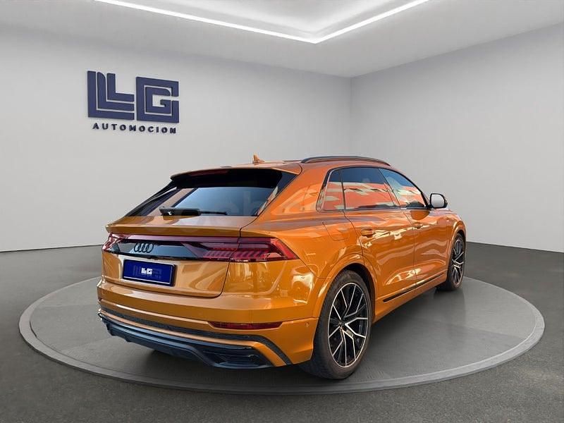 Usado Audi Q8 381 CV (280 kW) 2021 Naranja SUV