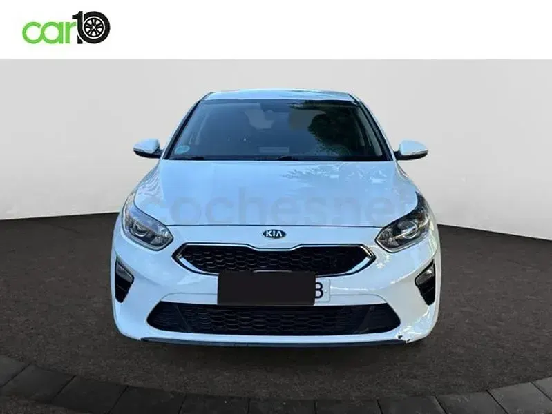 Usado Kia Ceed 115 CV (84 kW) 2019 Blanco Utilitario