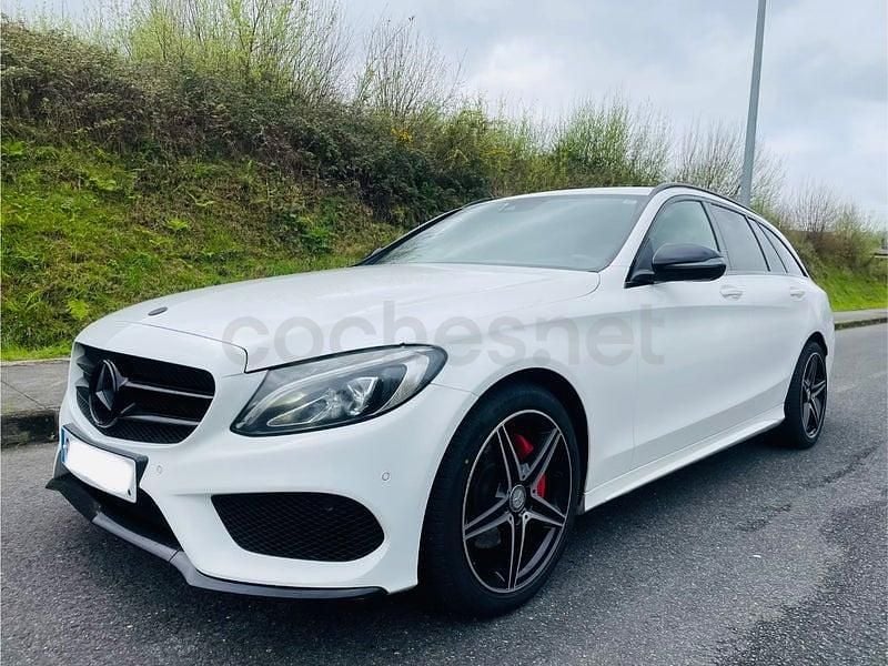Usado Mercedes C220 AMG line 170 CV (125 kW) 2016 Blanco Familiar