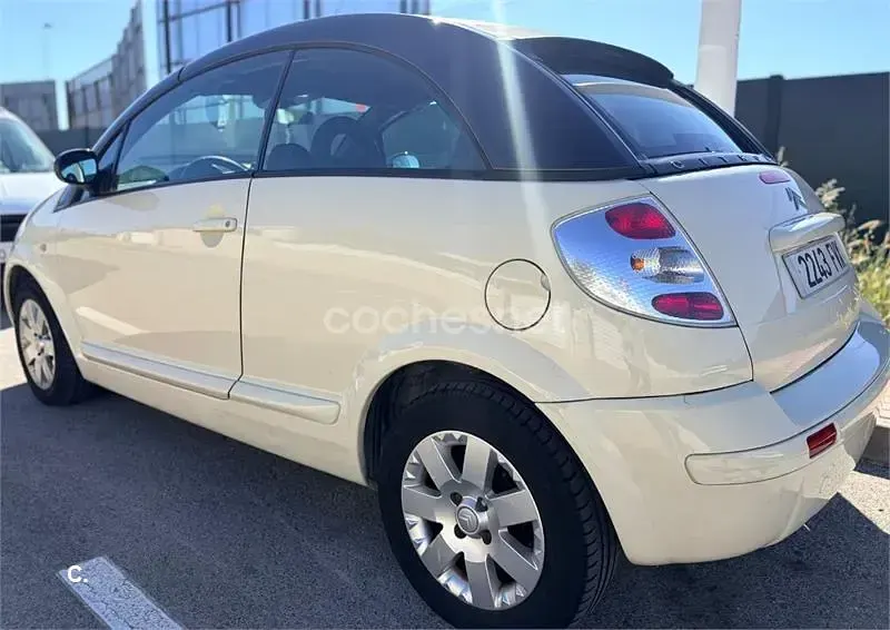 Usado Citroën C3 Pluriel Exclusive 75 CV (55 kW) 2007 Blanco Descapotable