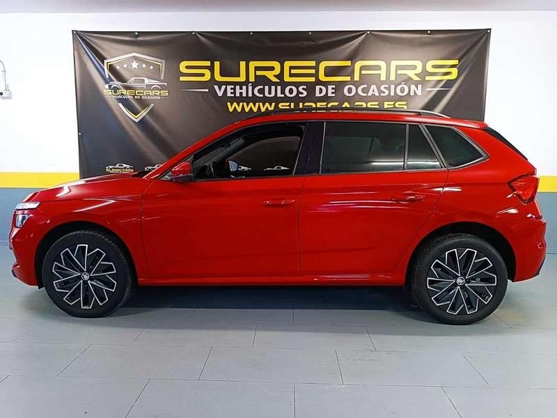 Usado Skoda Kamiq Active 110 CV (80 kW) 2021 Rojo SUV