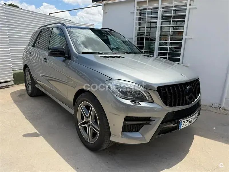 Usado Mercedes ML350 258 CV (189 kW) 2013 Gris / plata SUV