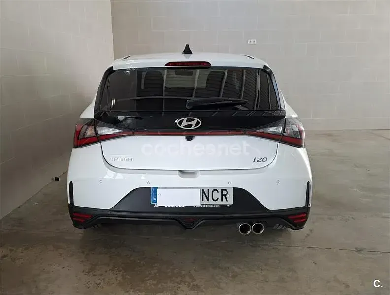 Usado Hyundai i20 N Line 79 CV (58 kW) 2025 Blanco Utilitario