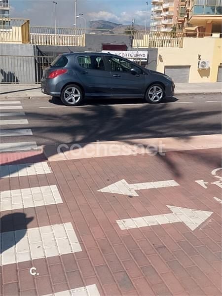 Gris / plata Usado 2007 Peugeot 308 Premium Berlina | 4500 € (Precio justo) - Imagen 1/4