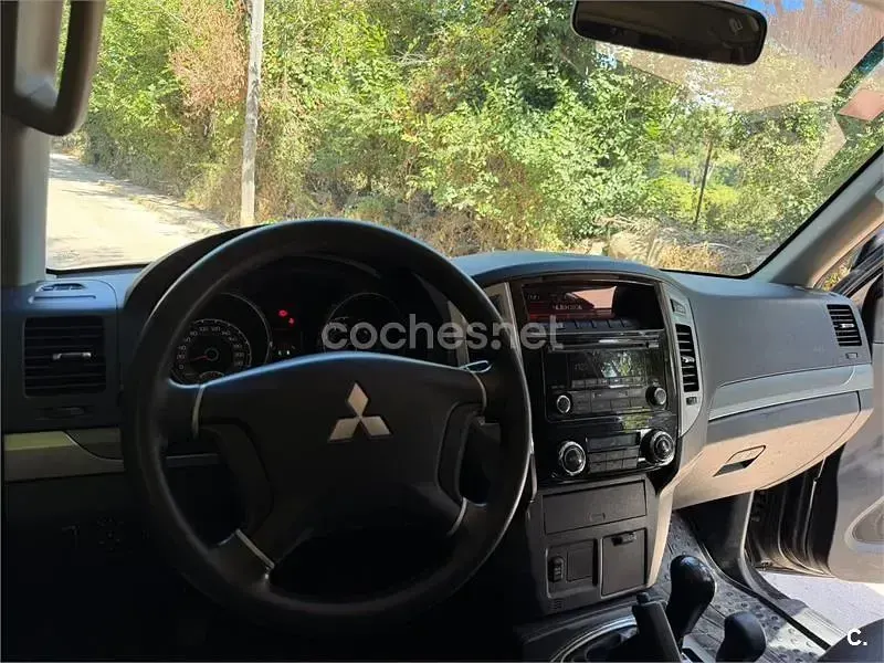 Usado Mitsubishi Montero Spirit 200 CV (147 kW) 2015 Negro SUV