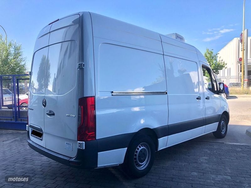 Usado Mercedes Sprinter 2019 Blanco Van