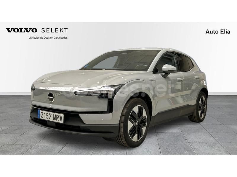 Gris Usado 2024 Volvo EX30 Core SUV | 28.900 € - Imagen 1/4