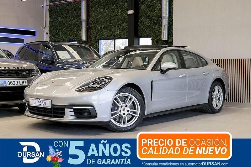 Begagnad Porsche Panamera 462 HK (339 kW) 2018 Grå Kombi