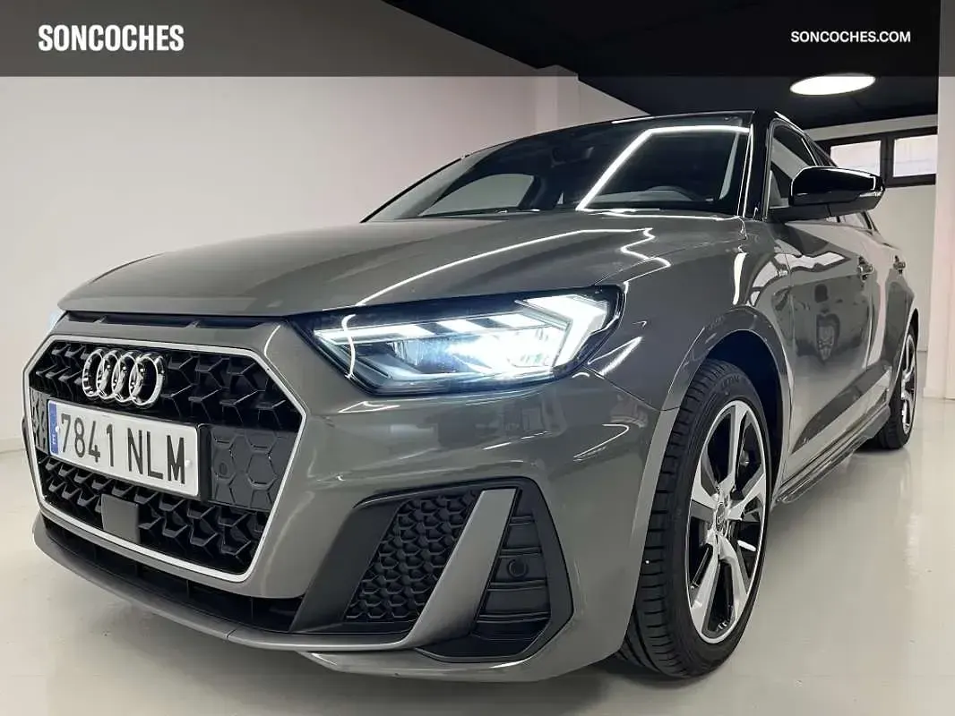 Nuevo Audi A1 Sportback S-Line 116 CV (85 kW) 2026 Gris Utilitario