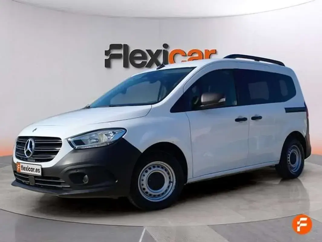 Usado Mercedes Citan 110 102 CV (75 kW) 2023 Blanco Monovolumen