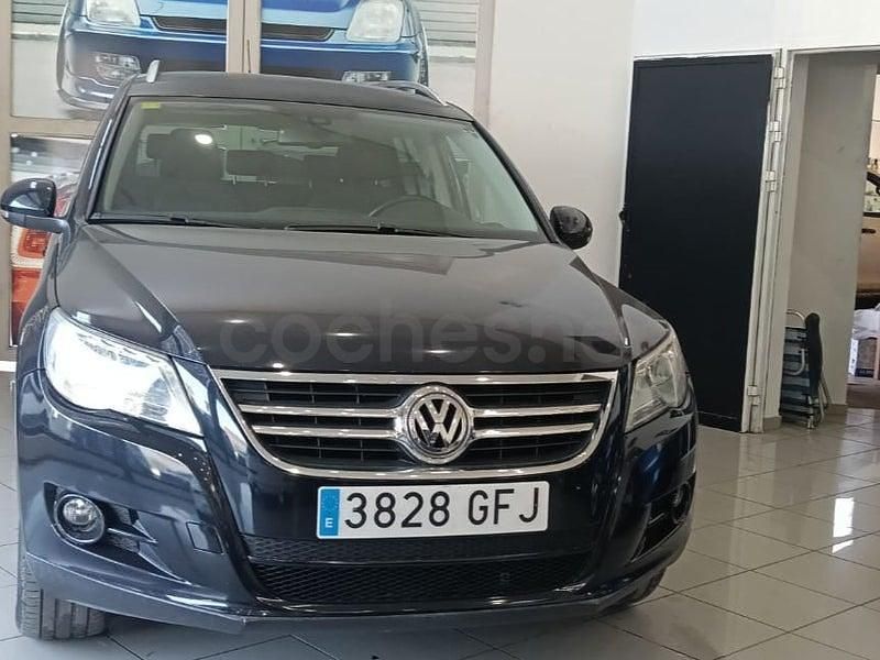 Usado VW Tiguan 140 CV (102 kW) 2008 Negro SUV