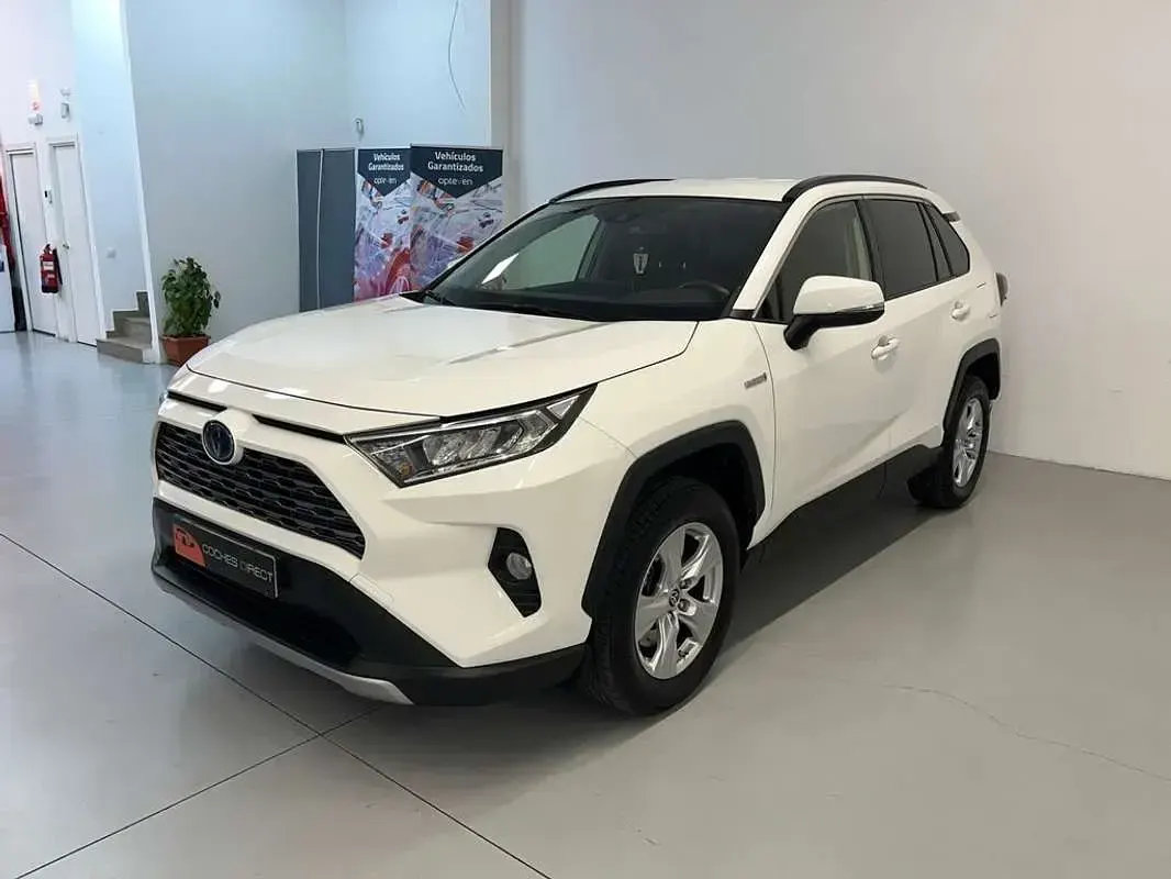 Usado Toyota RAV4 Hybrid Advance 218 CV (160 kW) 2020 Blanco SUV